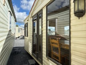 AFFORDABLE 2 BED SINGLE GLAZED AND TURN KEY - Image 3