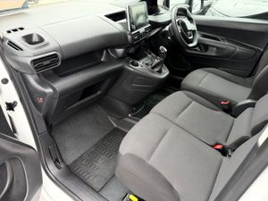 2021 PEUGEOT PARTNER 1.5 HDI PROFESSIONAL PLUS - Image 4