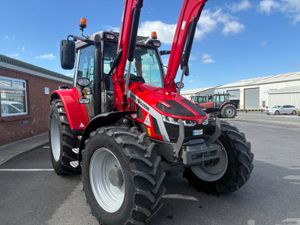 2023 Massey Ferguson 5s.125 -1400hrs - Image 3