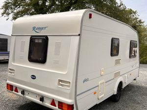 2 berth caravan - Image 2