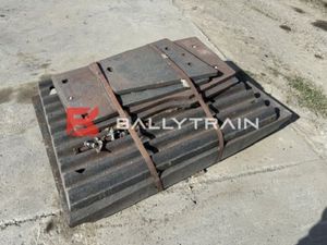 Sandvik QJ340 Jaw Plates & Cheek Plates - Image 4