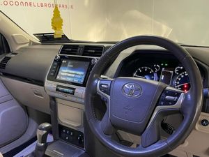 Toyota Land Cruiser LAND CRU BUSINESS 19 AUTO 4DR - Image 3
