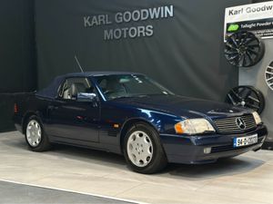 SL 320 AUTO LOW MILEAGE - Image 2