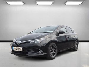 18 Toyota Auris 1 OWNER LOW KMS - Image 3