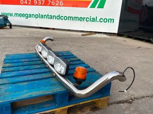 DAF XF CHROME HI BAR / LIGHT BAR & BEACONS. - Image 2
