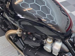 2021 Triumph Bobber Bonneville - Image 4