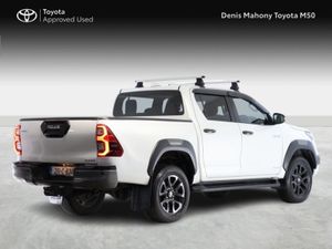 Toyota Hilux Invincible Double Cab Auto - Image 2