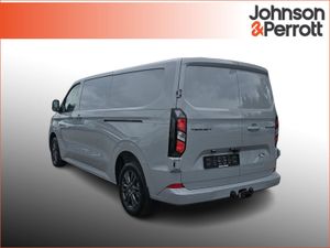 Ford Transit Custom Limited 170PS Long Wheelbase - Image 2