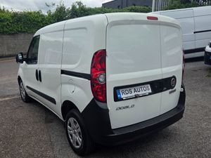 🔥22 FIAT DOBLO 1.6 90BHP🔥 - Image 4