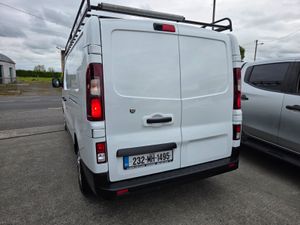 232 RENAULT TRAFFIC LWB BUSINESS EDITION - Image 3