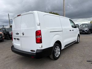Vauxhall Vivaro LWB - Image 3