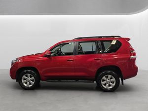 2017 TOYOTA LANDCRUISER 2.8 BUSNIESS 5 SEATER - Image 4