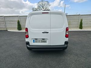 Citroen Berlingo 212 Doe and Tax - Image 4