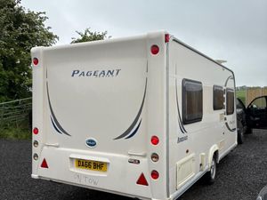 Bailey Pageant 4 Berth Fixed Bed Caravan - Image 3