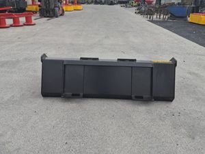 Heavy Duty Skid Steer Buckets - Image 3