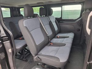 2017 Opel VIVARO wheel chair bus 9 seater - Image 4