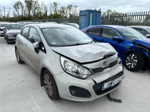 16 KIA Rio 1.4 Diesel 170km Drives - Image 2