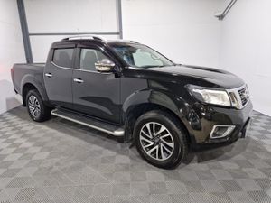 2018 Nissan Navara 2.3 Tekna Crew Cab Manual - Image 2