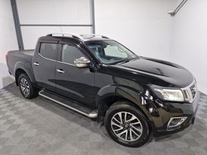 2018 Nissan Navara 2.3 Tekna Crew Cab Manual - Image 3