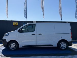 Opel Vivaro 3 SEATER - 1.5 DIESEL - MANUAL - 12M W - Image 4