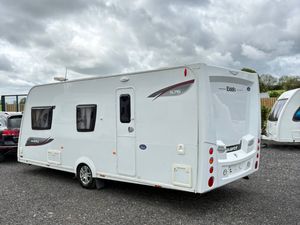 Elddis Avante 6 Berth Fixed Bunkbed Caravan - Image 4