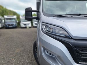 NEW ADRIA MATRIX SUPREME 670SL - Image 4