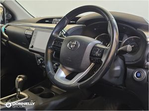 Toyota Hilux Diesel Invincible - Image 4