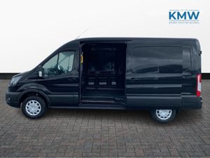 Ford Transit 350LTREND67KWH 135ZE C - Image 4