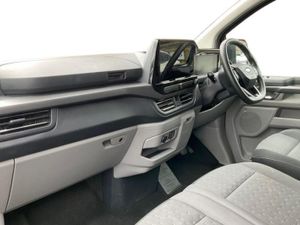 Ford Tourneo Custom TITANIUM LUXE - Image 3
