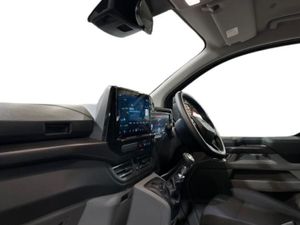 Ford Tourneo Custom TITANIUM - Image 3