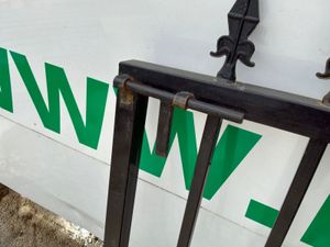 UNUSED WROUGHT IRON ENTRANCE GATES.....238. - Image 4
