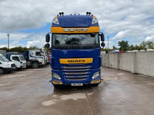 2019 DAF XF530 6x2 Twin Wheel Tag Axle - Image 2