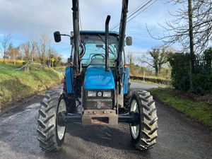 1997 New Holland 6635 with Loader - Image 2