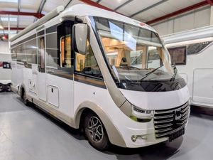 NEW CARTHAGO CHIC C-LINE I 4.9 LE L SUPERIOR - Image 3