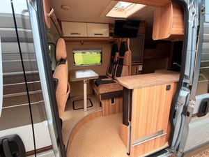 2013 SWIFT AUTOCRUISE QUARTET 4 BERTH R.H.D - Image 4
