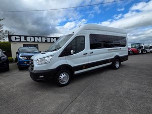 Ford Transit 17 seater minibus 2021 - Image 2