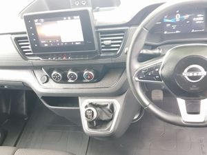 Nissan Primastar L2H1 130 SV PREMIUM **PLUS VAT** - Image 4