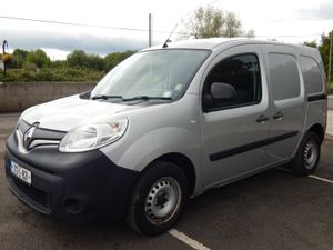 2017 Renault Kangoo CVRT 08/26 Low kms - Image 4