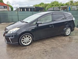 2015 Toyota Prius 7 seater..Drive away - Image 2