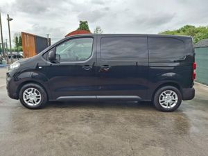 221 Citroen Dispatch    75kwh EV Automatic - Image 3