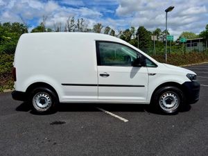 2019 VOLKSWAGEN CADDY 2.0 TDI LOW MILES - Image 3