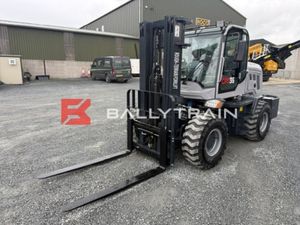 JQ Power CPC35 Rough Terrain Forklift - Image 4