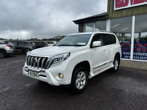 Toyota PRADO Land Cruiser 2012 - Image 2