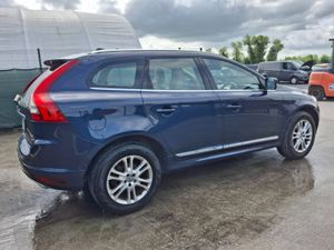 152 Volvo XC60  D5 AWD  Luxury    Automatic - Image 4