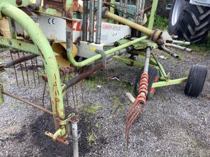 Used Claas 470S single rotor rake. - Image 2