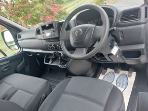 NISSAN NV400 2021' 135BHP - L3 H2 - Image 4