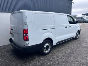 2023 Opel Vivaro ‘Lwb only 82’000 kms - Image 4