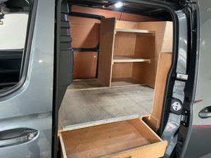 Volkswagen Caddy CARGO+ BUS TDI 102 102HP MANUAL 6 - Image 4