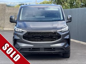 Ford Transit Custom LOWEST MILES ON THE MARKET - N - Image 4