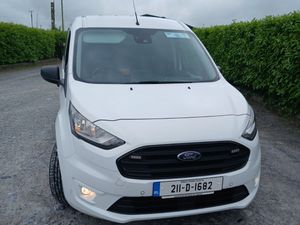 Ford Transit connect 2021 super clean van - Image 2